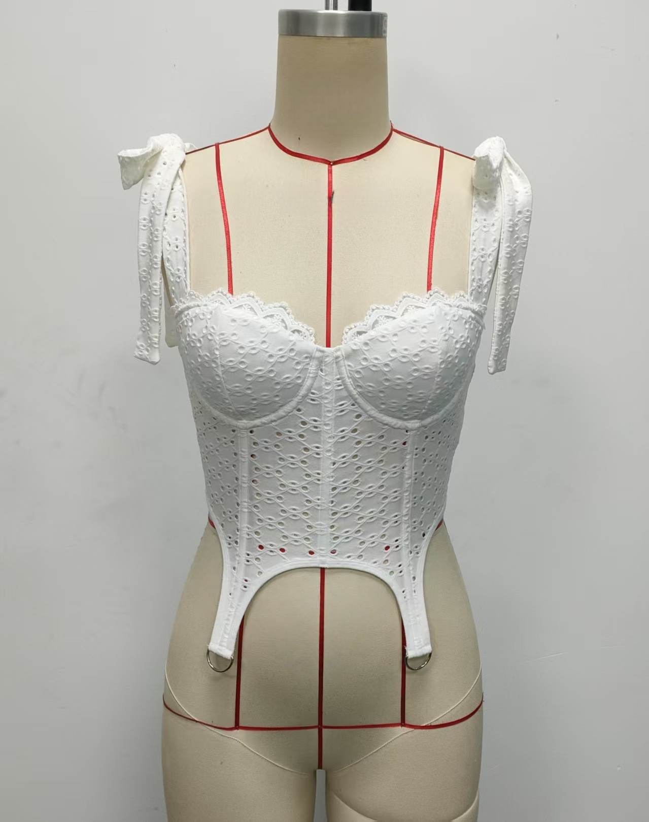 Women Eyelet Lace Bustier Corset Top Sexy Tie Strap Hollow Out Fishbone Bustier
